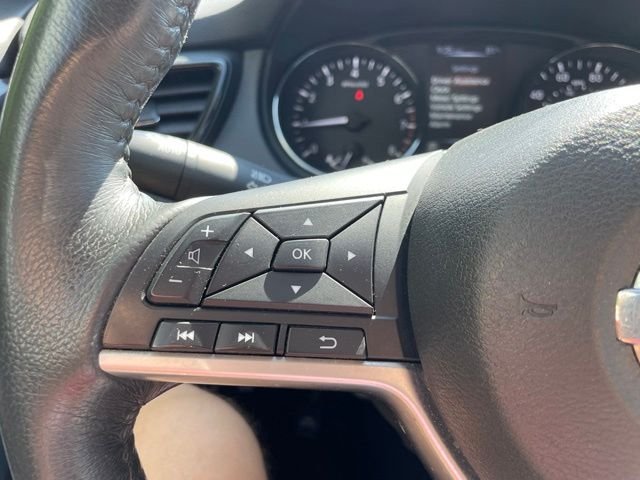 Used 2017 Black Nissan SV image 18