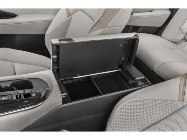Used 2025 Bronze Age Toyota Limited image 17