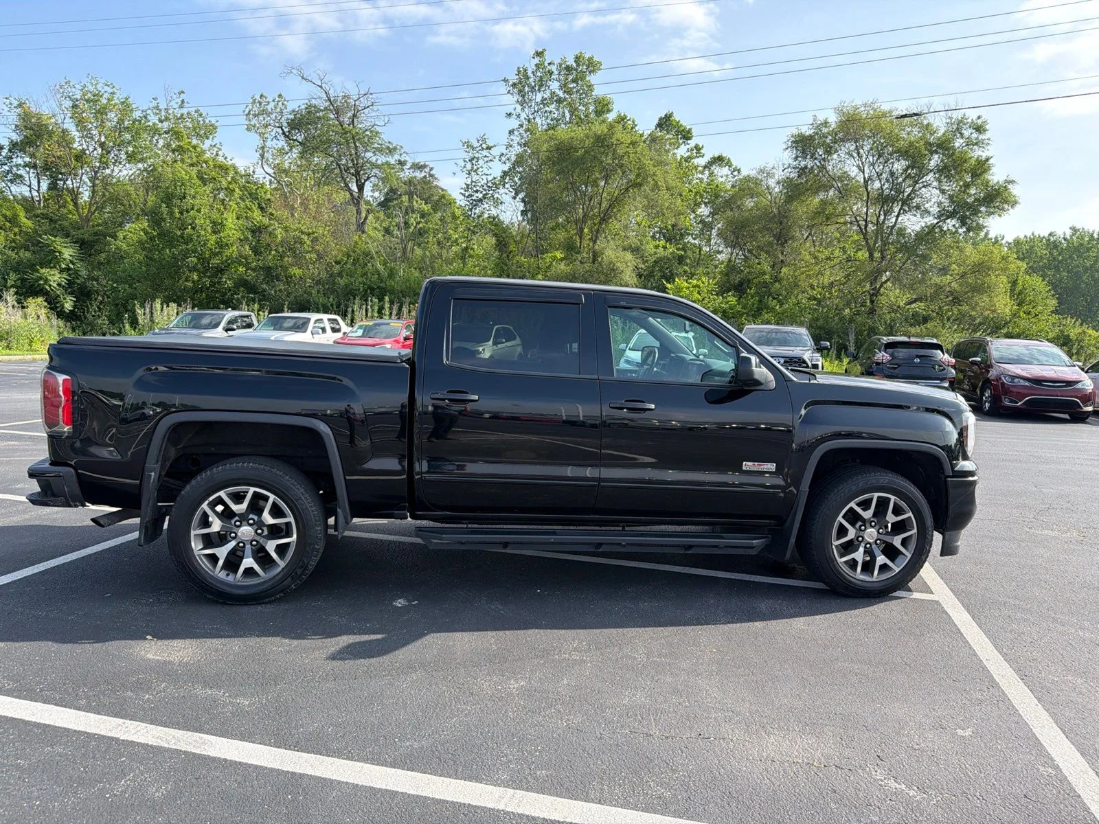 Used 2017 Black GMC SLT image 7