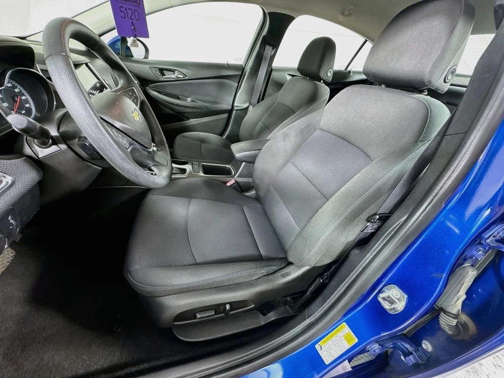 Used 2017 Blue Chevrolet LT image 25