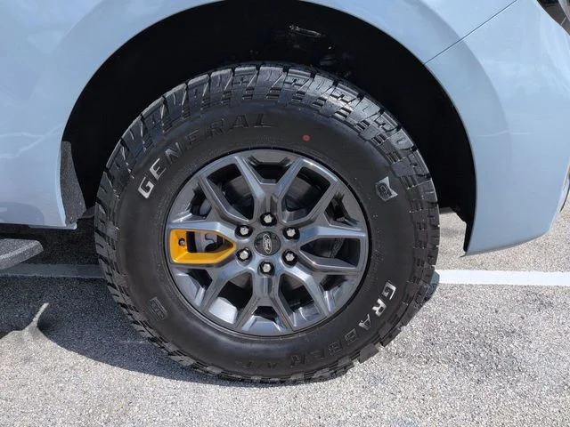 New 2026 Glacier Gray Metallic Tri-Coat Ford Tremor® image 11