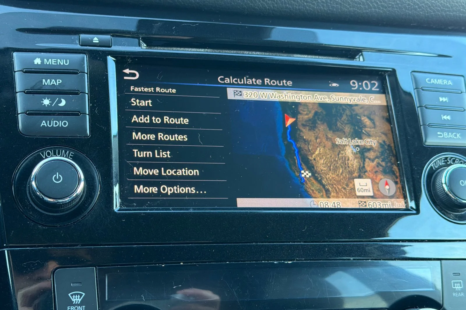 Used 2019 Caspian Blue Metallic Nissan SL image 18