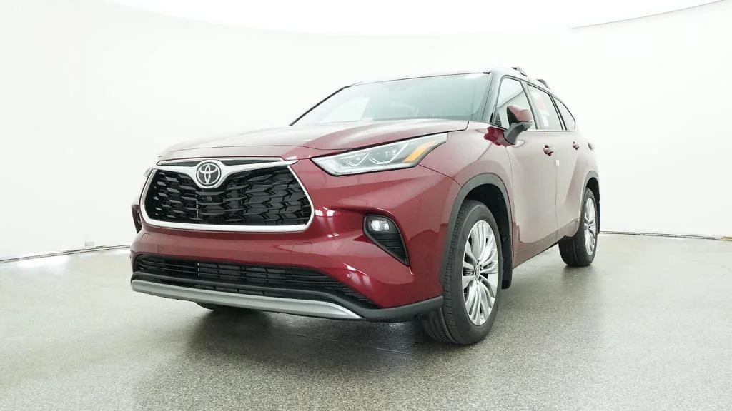 New 2026 Ruby Flare Pearl Toyota Platinum image 19