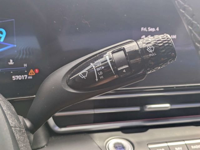 Used 2024 Gray Hyundai SEL image 28
