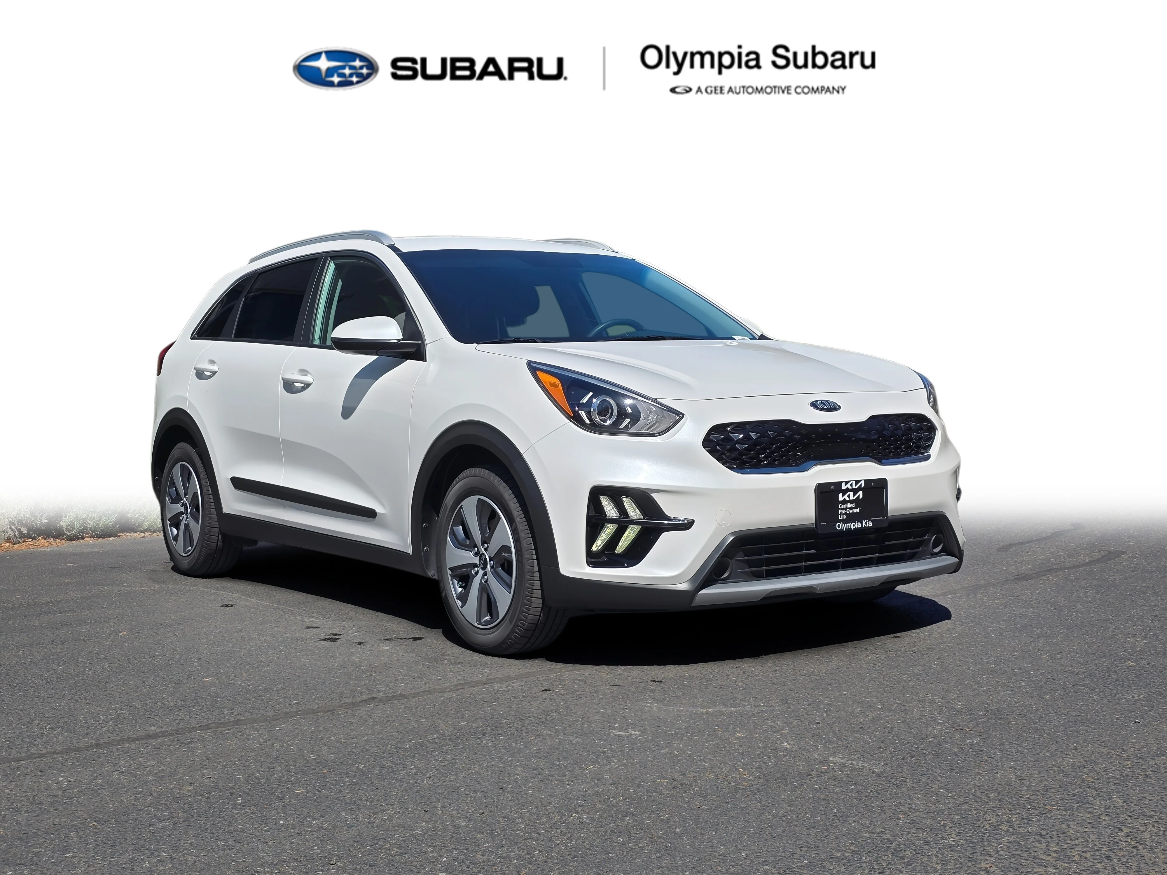 2021 Kia Niro LX's photo