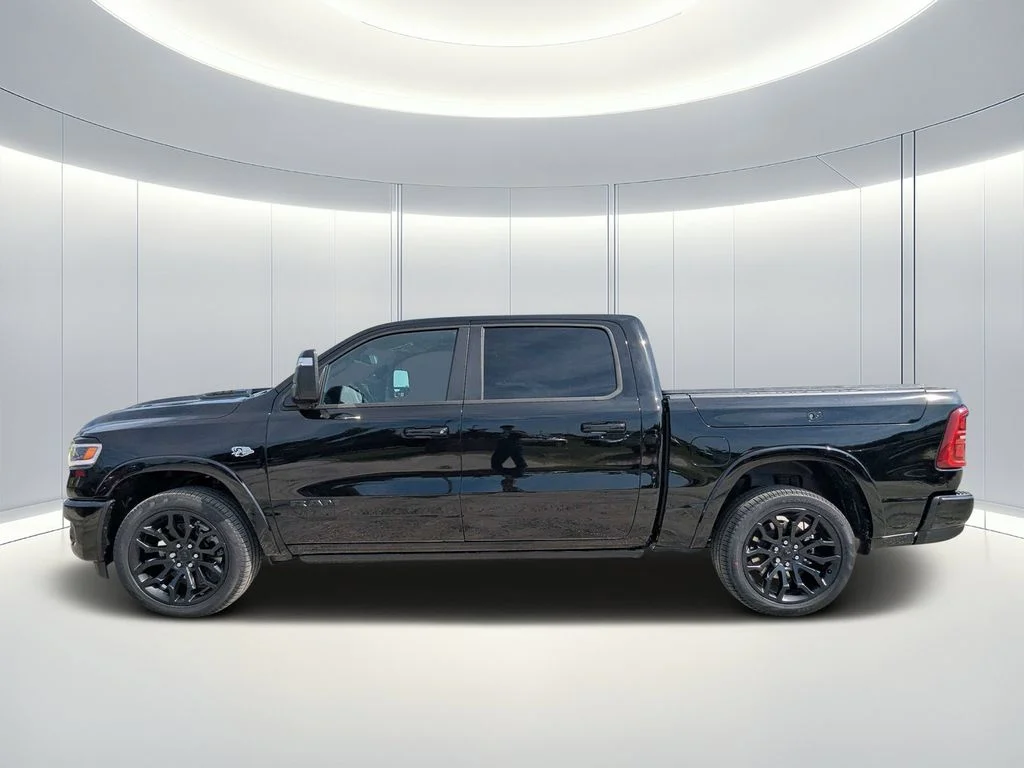 New 2026 Diamond Black Crystal Pearl-Coat Exterior Paint RAM Limited image 7