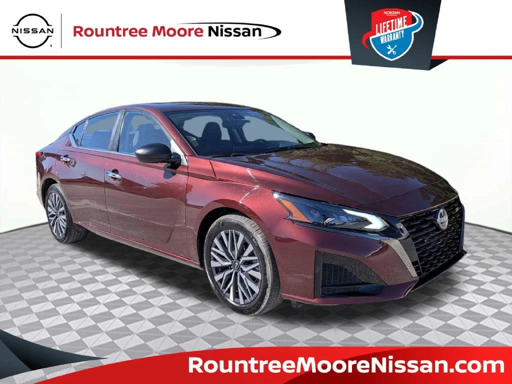 2025 Nissan Altima