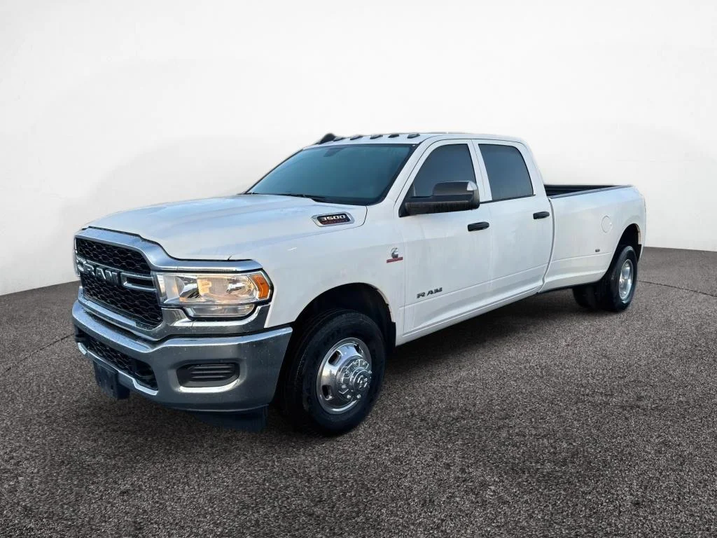 2022 RAM 3500 Tradesman Crew Cab LWB's photo