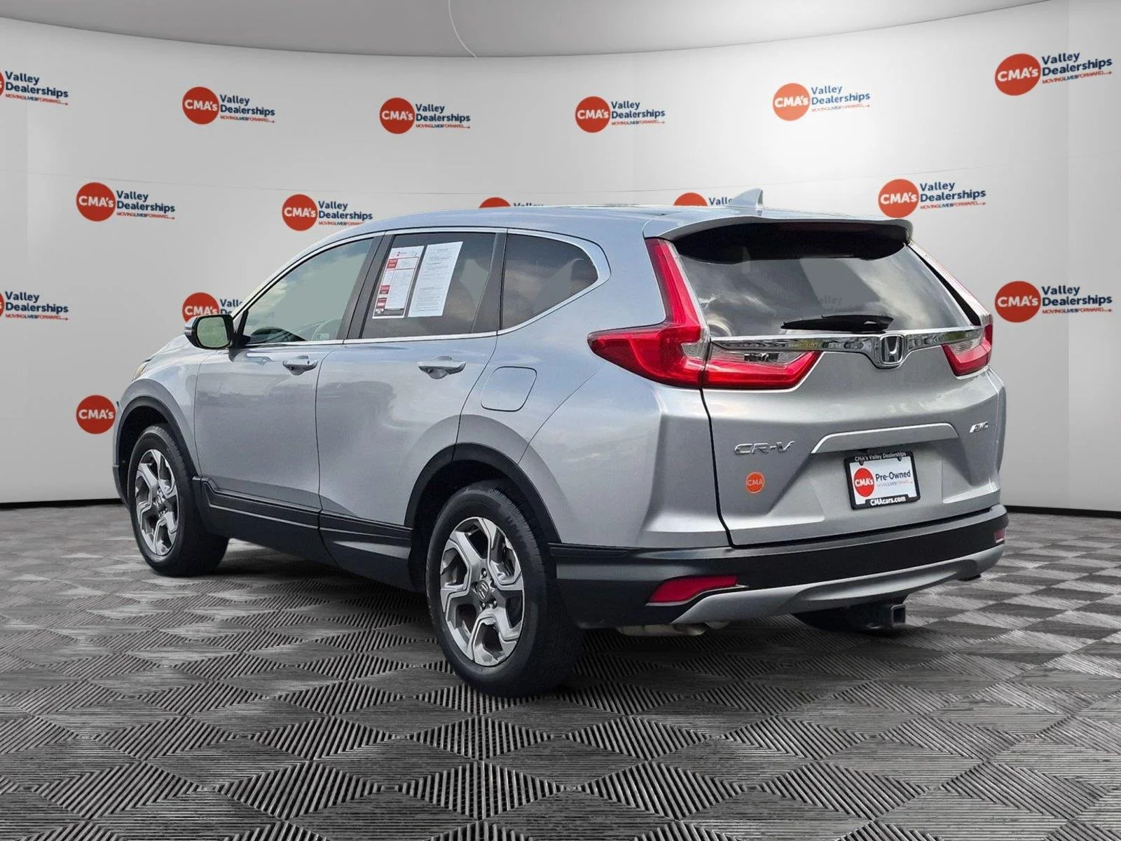 Used 2019 Lunar Silver Metallic Honda EX-L image 5