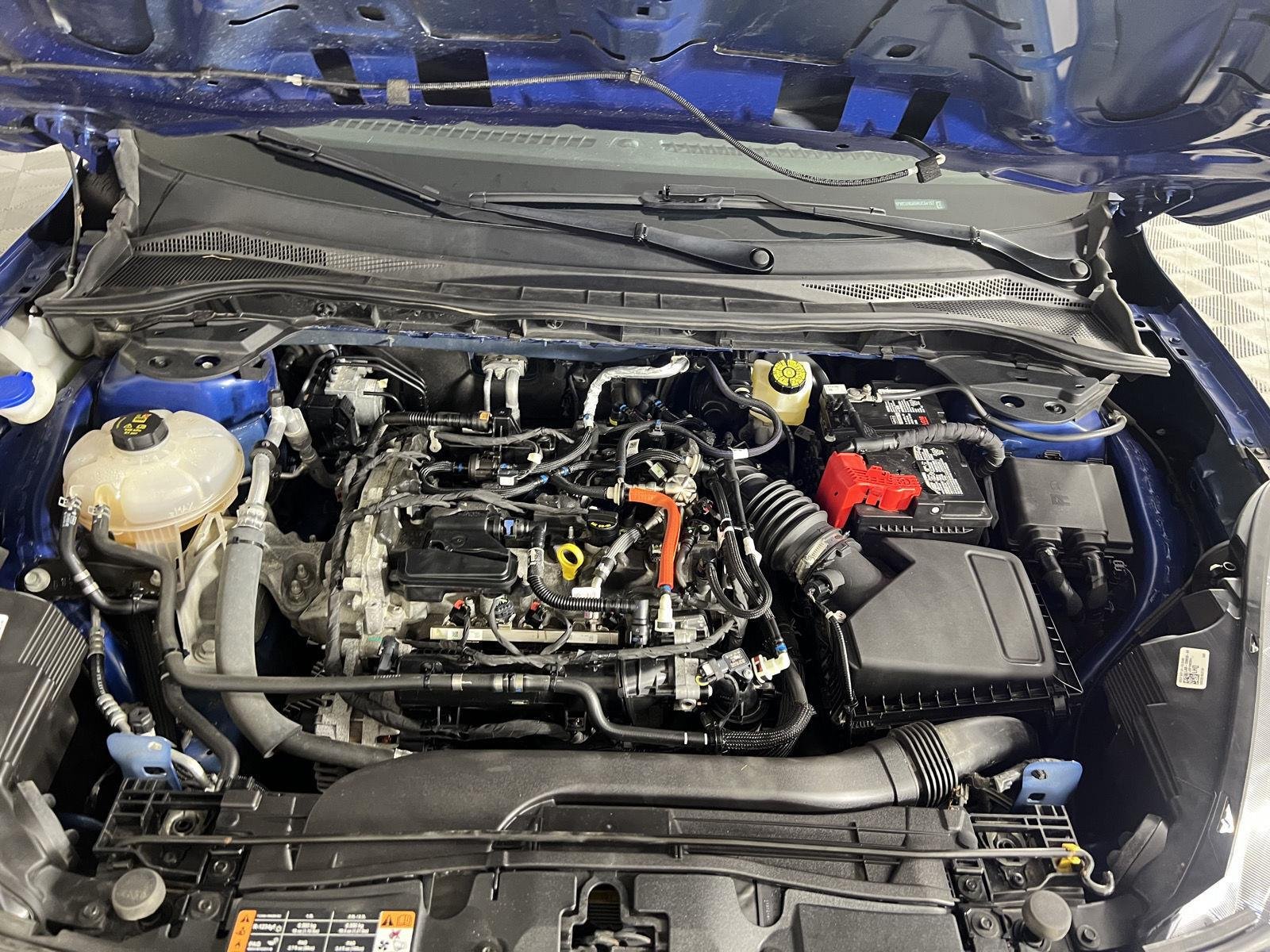 Used 2022 Atlas Blue Ford SE image 15