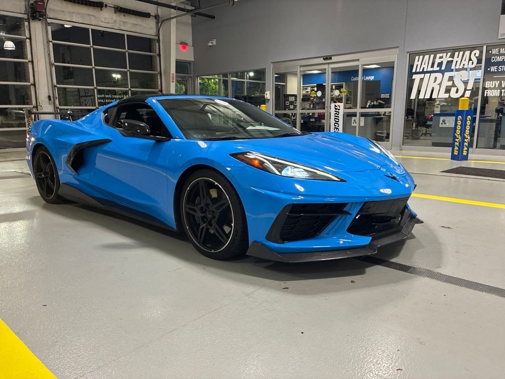 Used 2021 Blue Chevrolet Stingray image 3