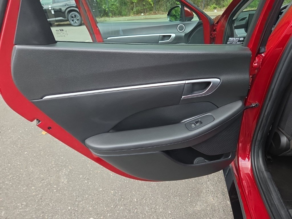 Certified Used 2025 Ultimate red Hyundai SEL image 25