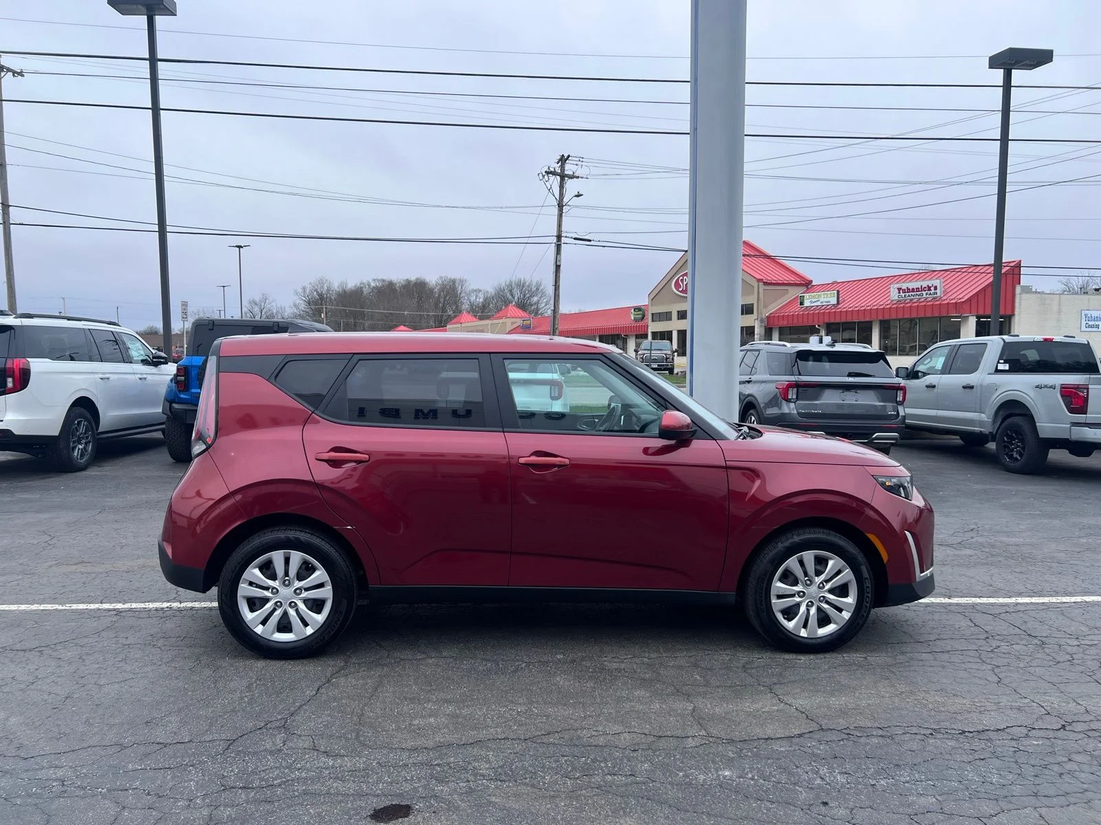 Used 2023 Mars Orange Kia LX image 8