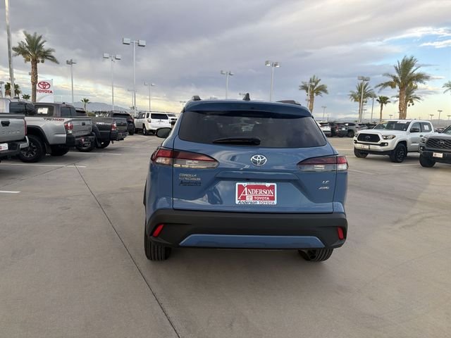 2026 Toyota Corolla Cross LE - Photo 6