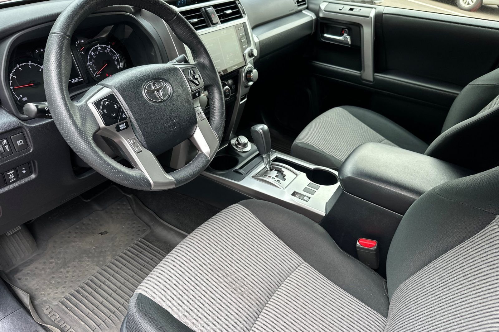 2024 Toyota 4Runner SR5 - Photo 10