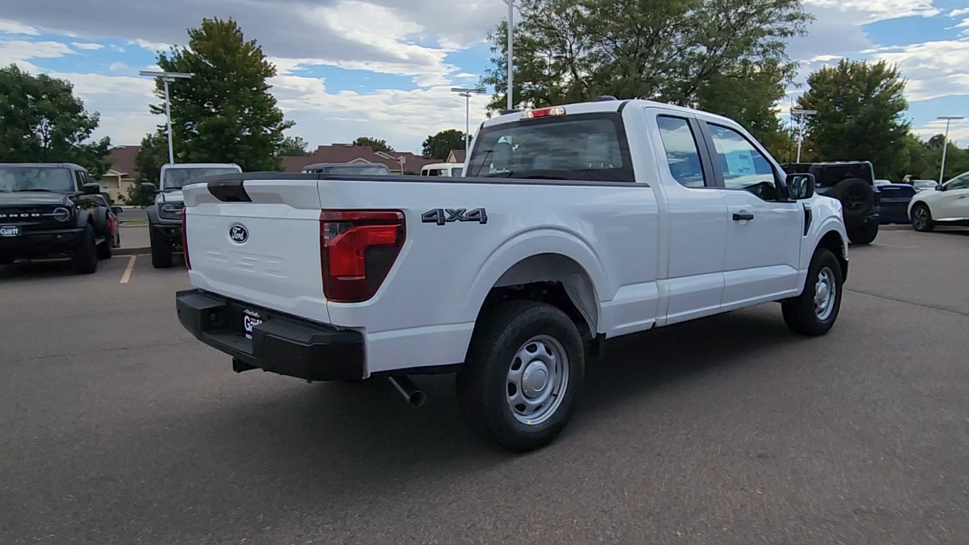 New 2026 Oxford White Ford XL image 16