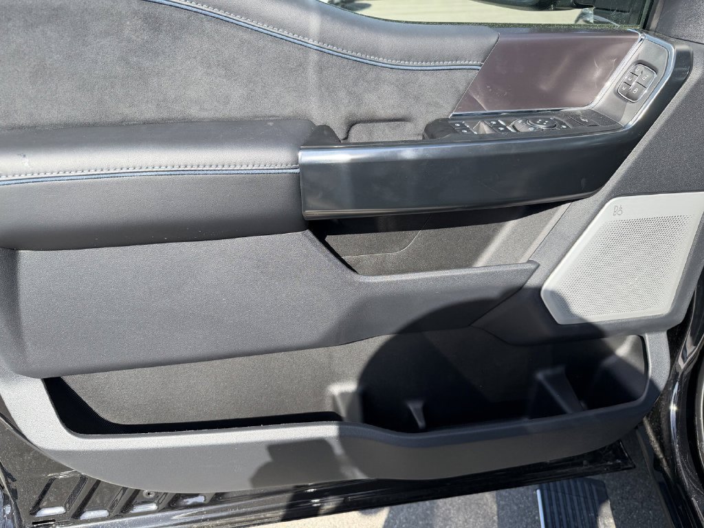 New 2026 Agate Black Metallic Ford F-250® Platinum® image 24