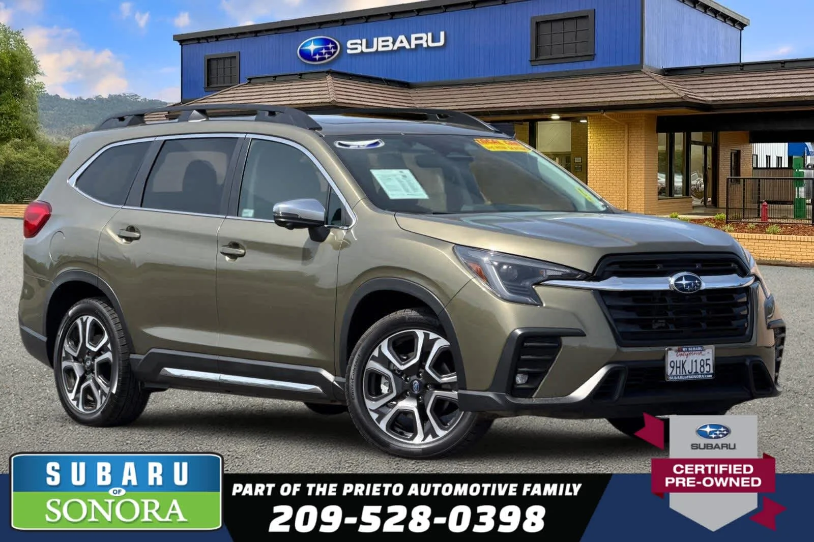 2023 Subaru Ascent Limited 7 Passenger's photo