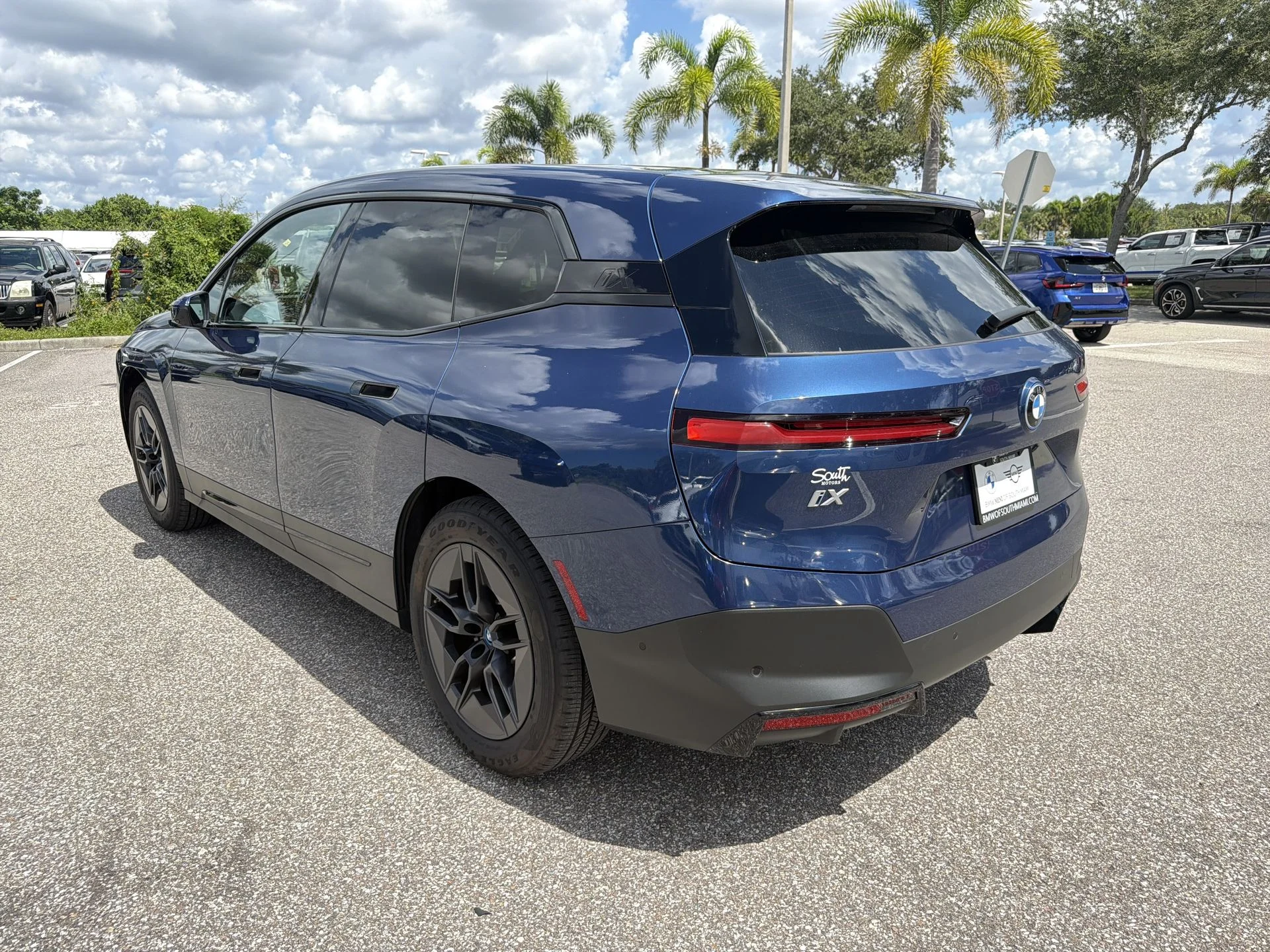 Certified Used 2023 Blue BMW xDrive50 image 7