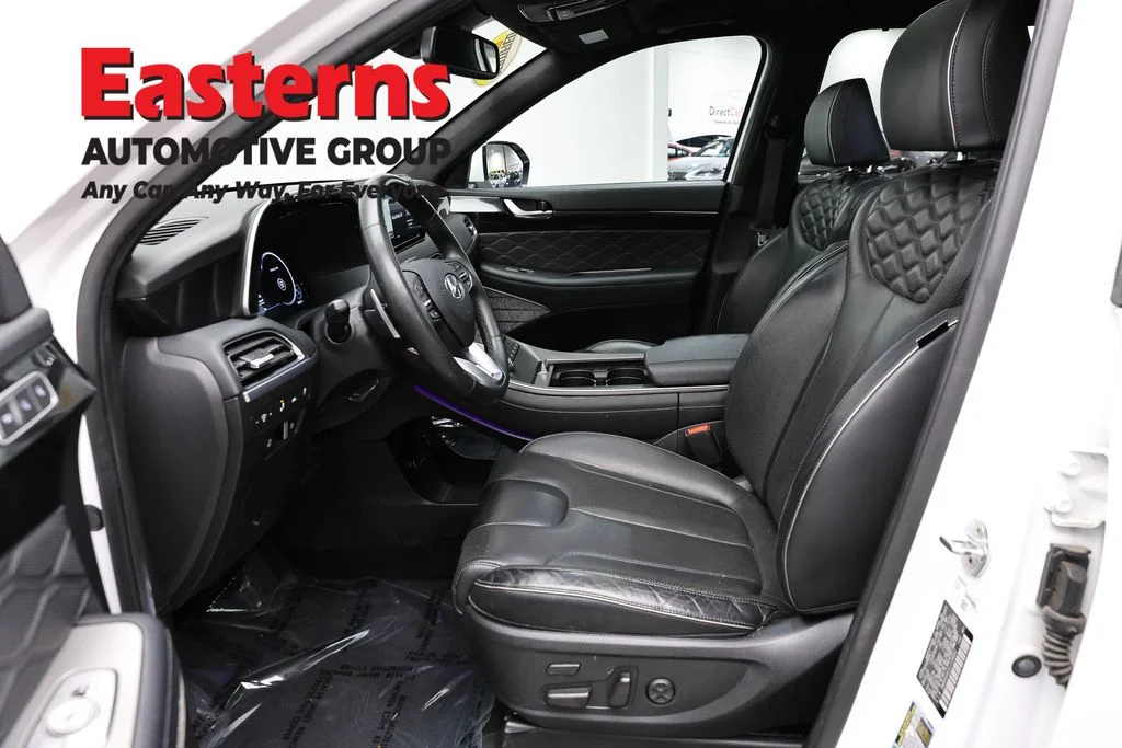 Used 2020 White Hyundai Limited image 14