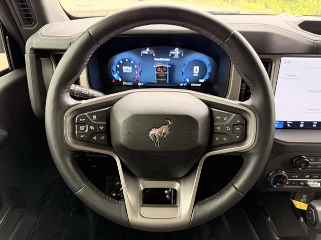 Used 2025 Desert Sand Ford Outer Banks image 16