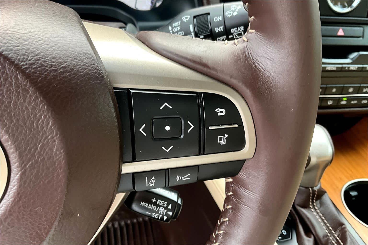 Used 2017 Atomic Silver Lexus  image 24