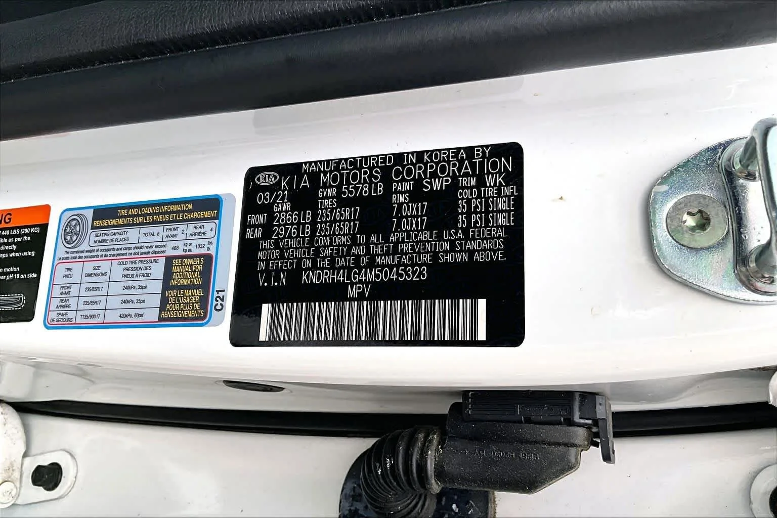 Used 2021 Snow White Pearl Kia EX image 31