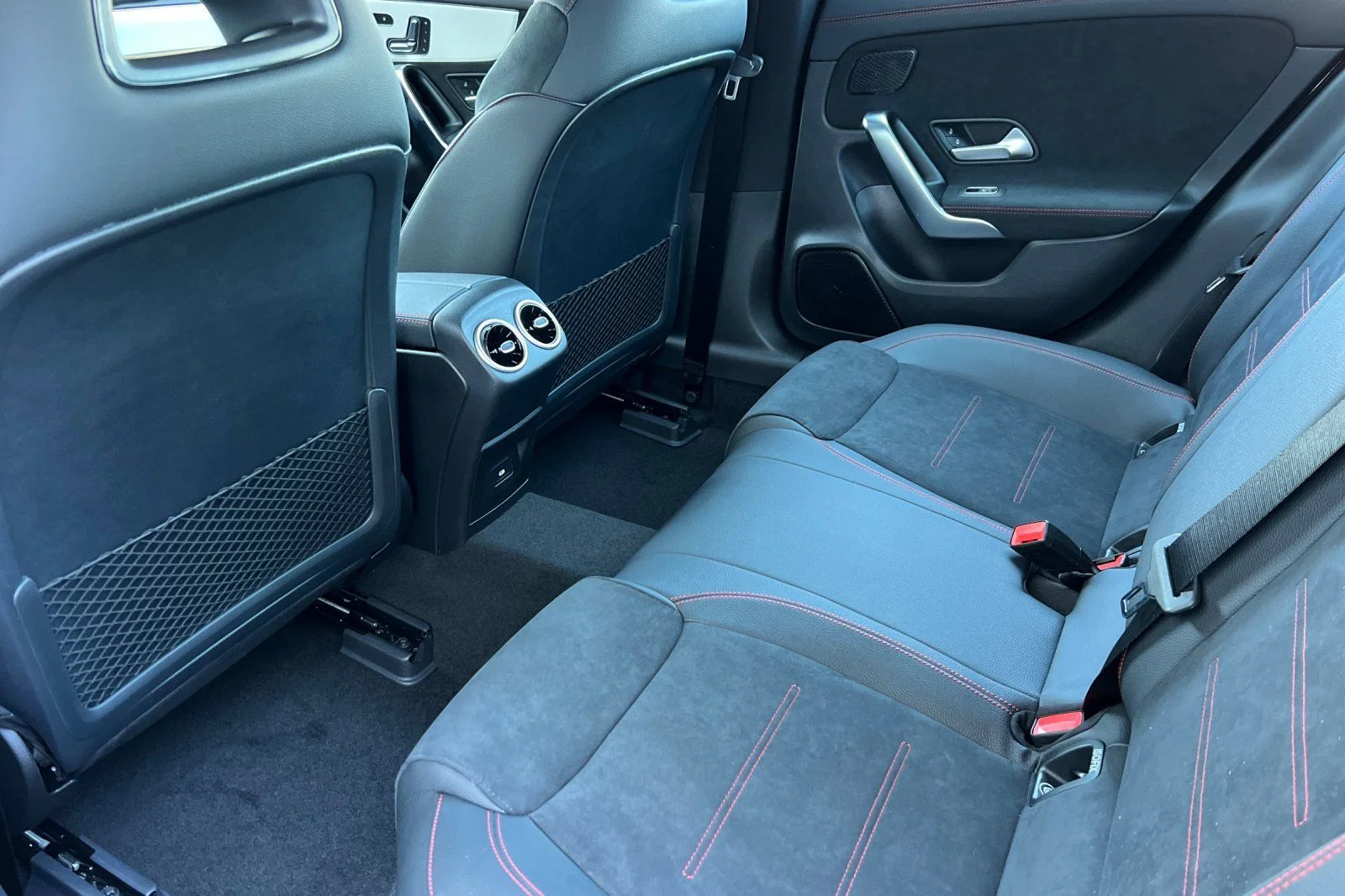 New 2026 Black Mercedes-Benz CLA 250 image 4