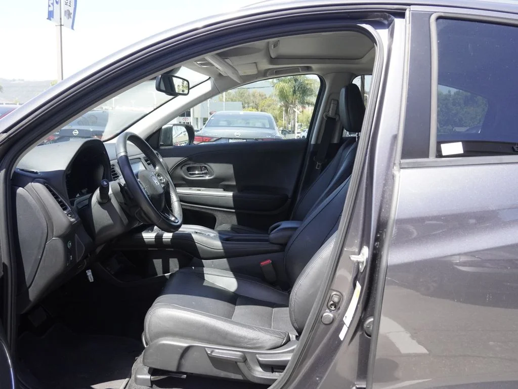 Used 2019 Gray Honda EX-L image 24
