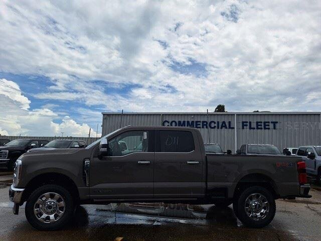 New 2026 Marsh Gray Ford F-250® Lariat® image 2