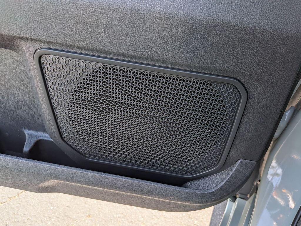 2025 Toyota Tundra SR5 - Photo 25