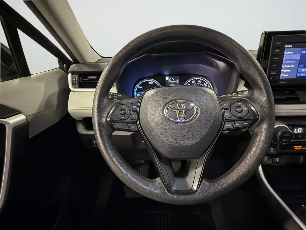 Used 2022 Gray Toyota XLE image 37