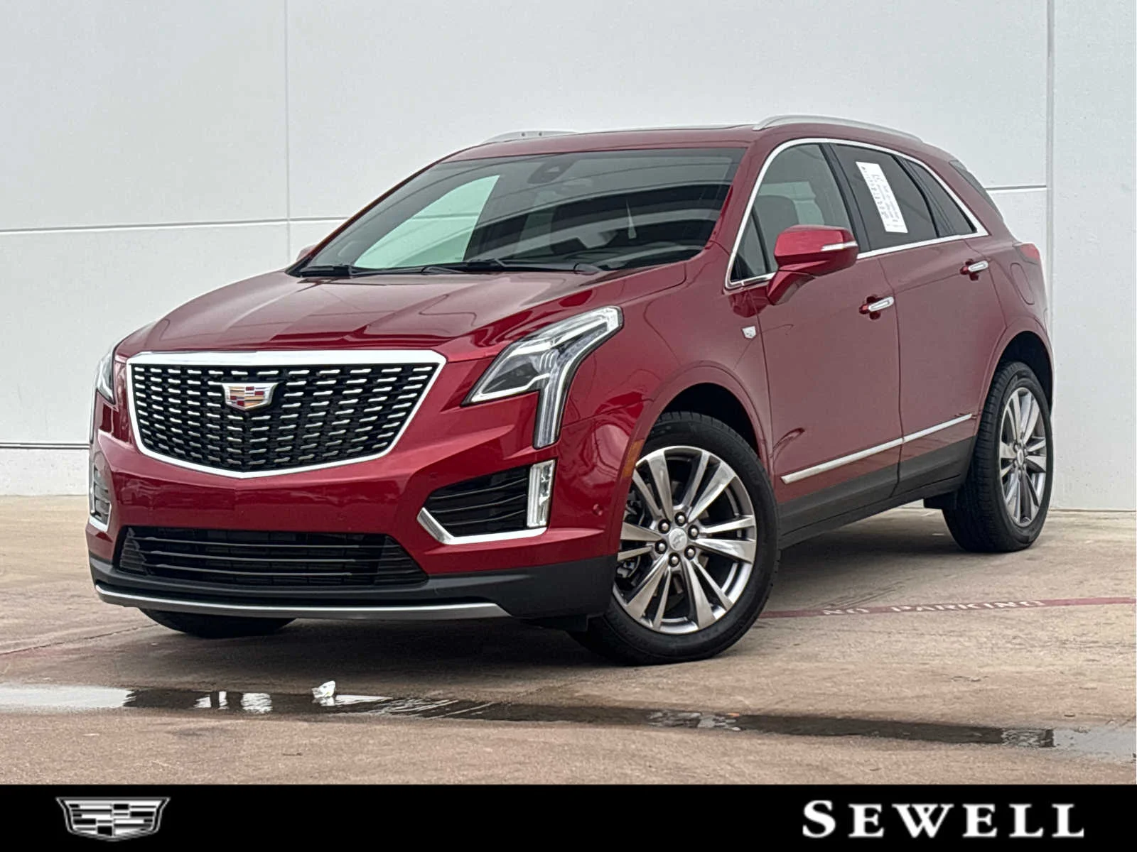 2025 Cadillac XT5 AWD Premium Luxury's photo