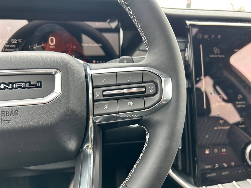 2026 GMC ACADIA - Image 19