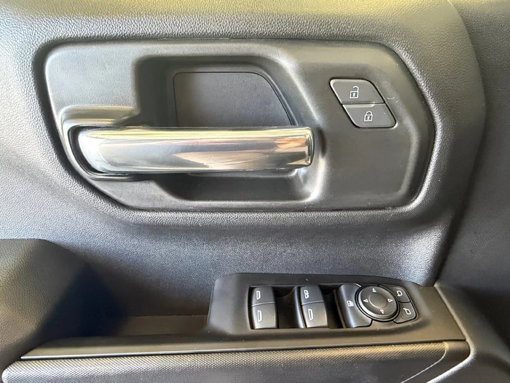 Used 2025 Sterling Gray Metallic Chevrolet Custom image 27