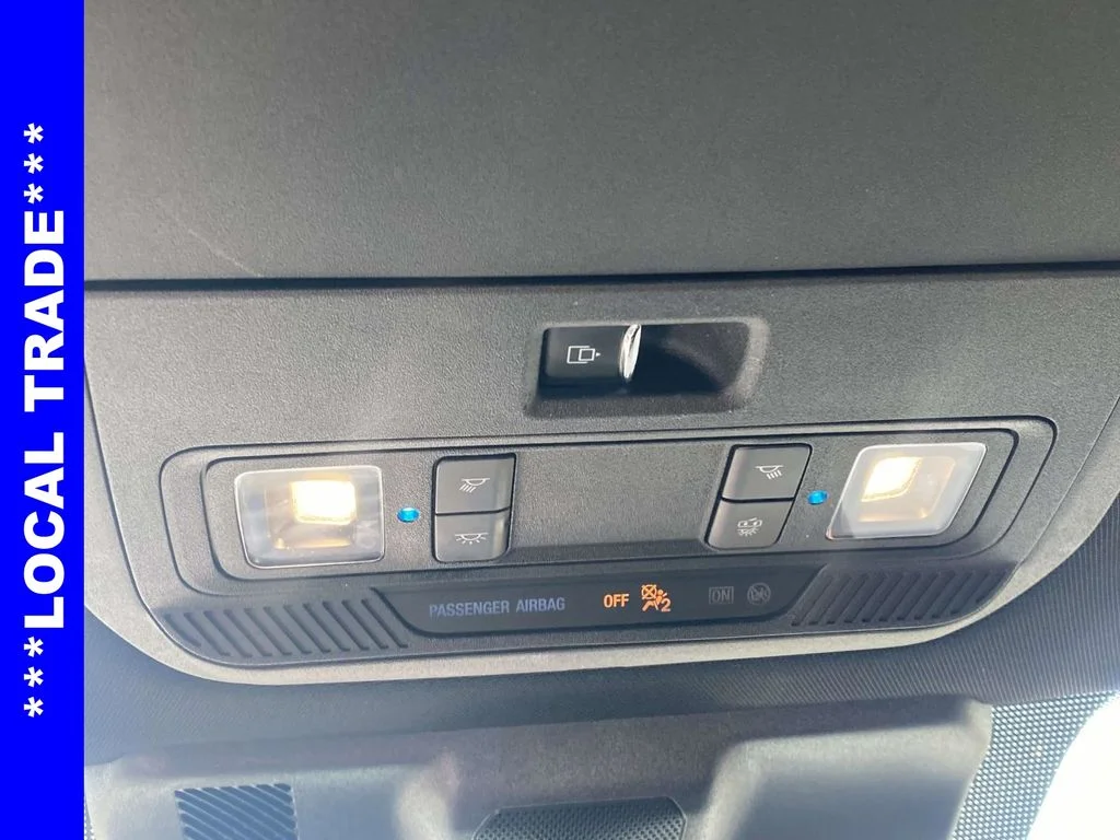 Used 2022 White Ford XLT image 25
