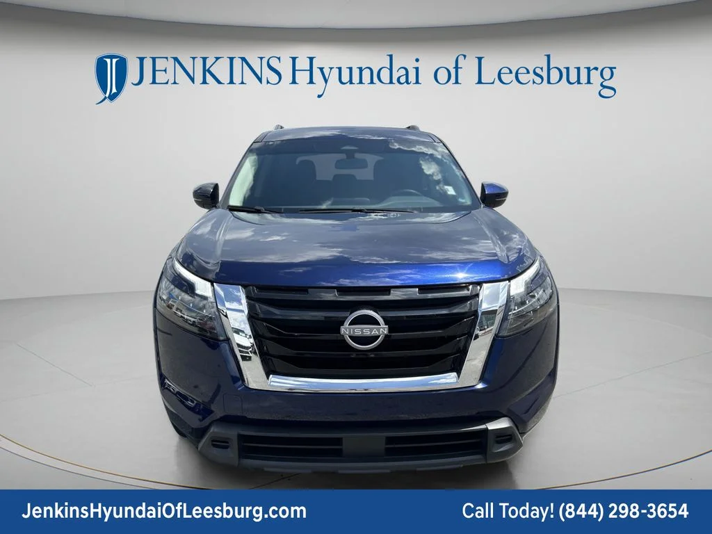 Used 2025 Blue Nissan SV image 12