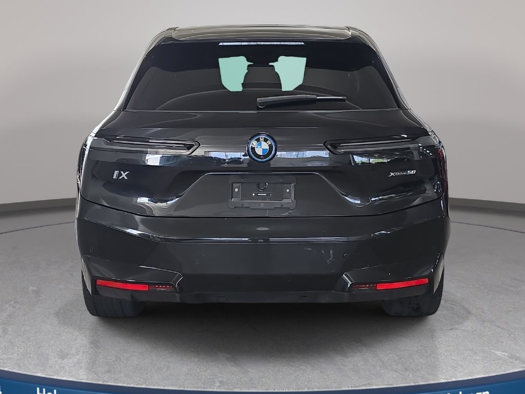 Used 2024 Black Sapphire Metallic BMW xDrive50 image 8