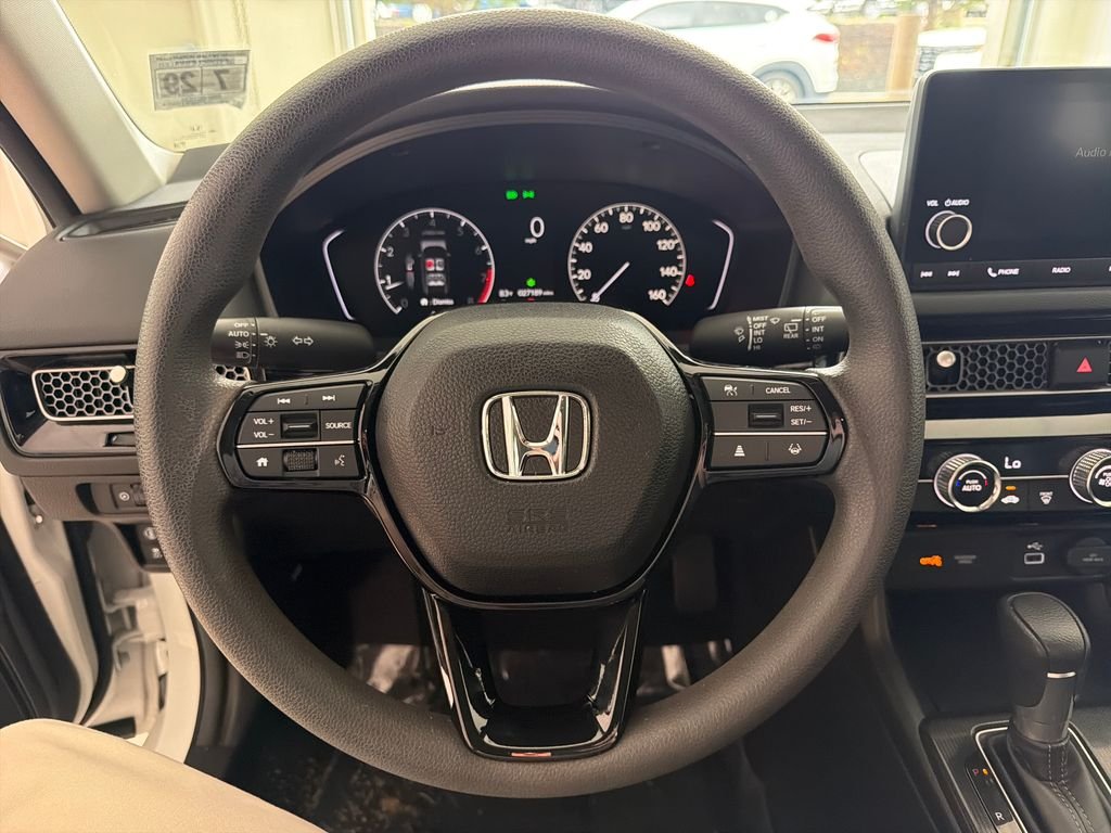Used 2024  Honda LX image 22