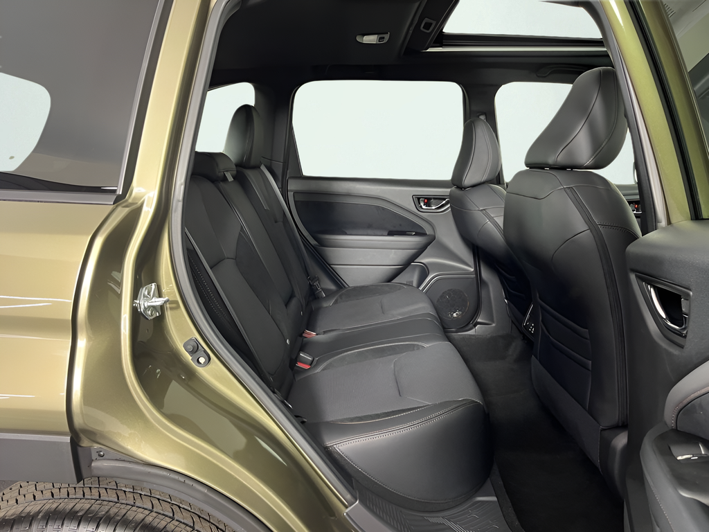 2026 Subaru Forester Touring - Photo 11