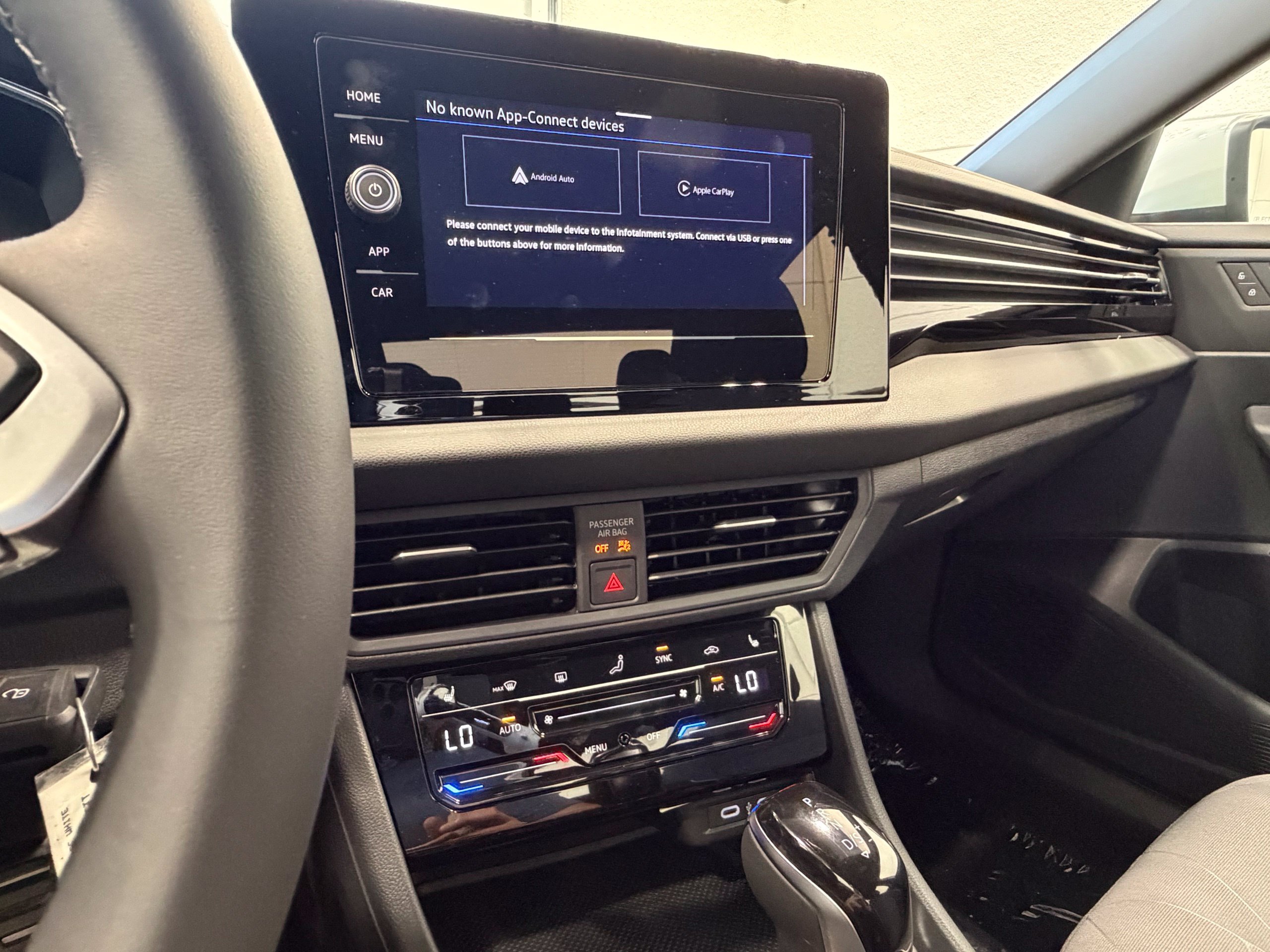 2026 Volkswagen Jetta Sport - Photo 40