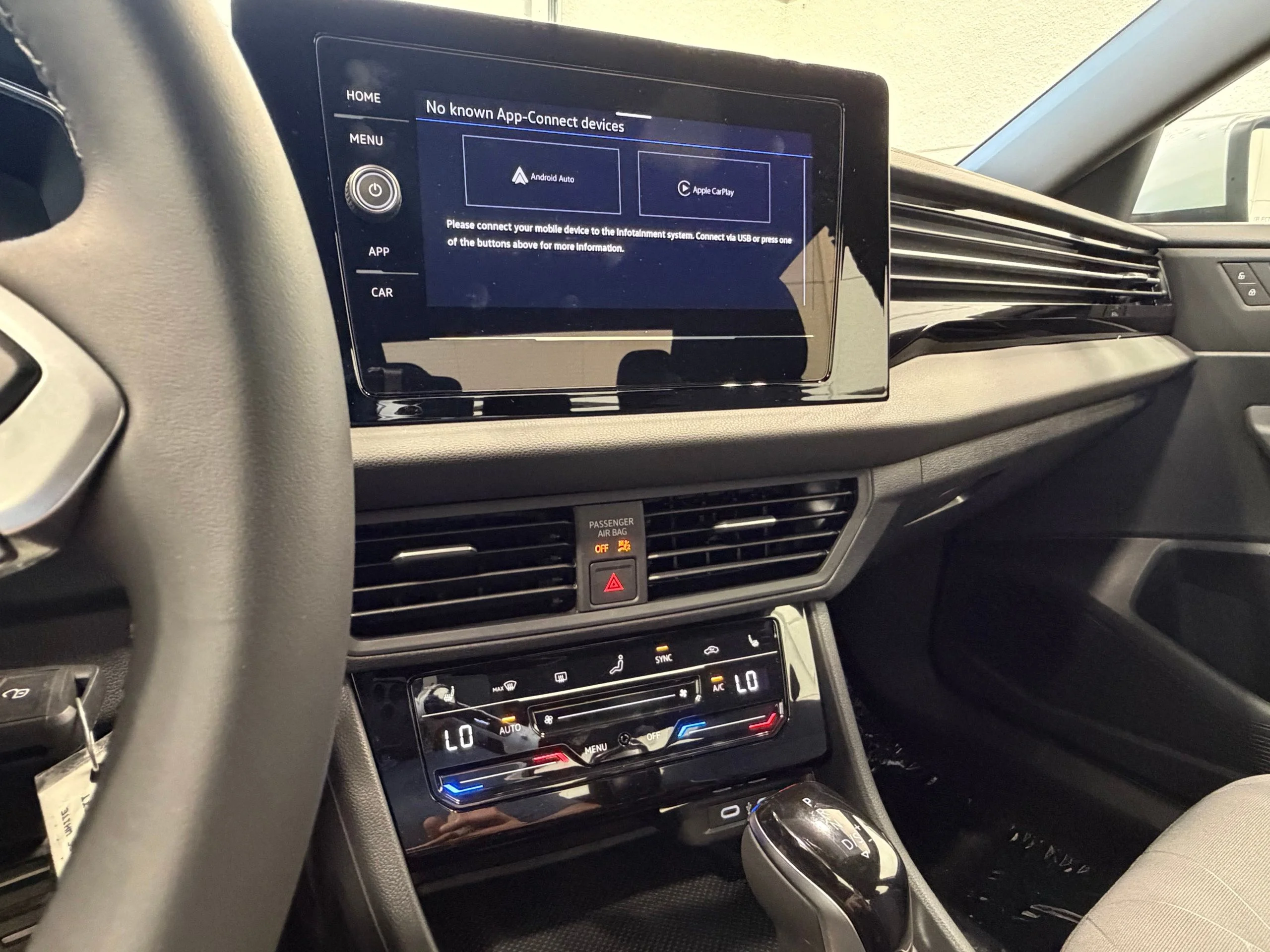 2026 Volkswagen Jetta Sport - Photo 40