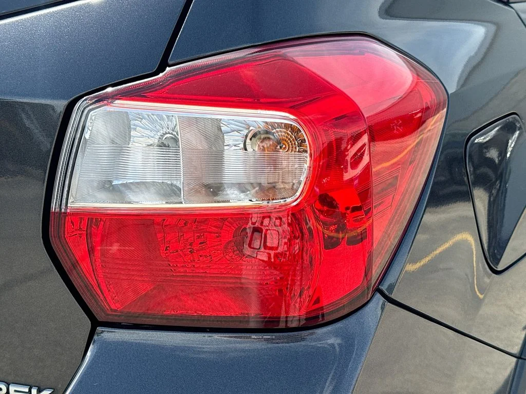 Used 2017 Gray Subaru 2.0i Premium image 30