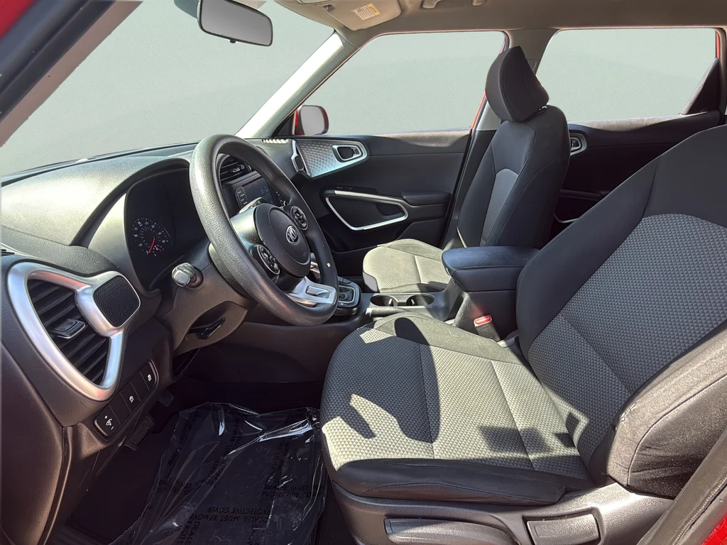 Used 2020 Red Kia LX image 9