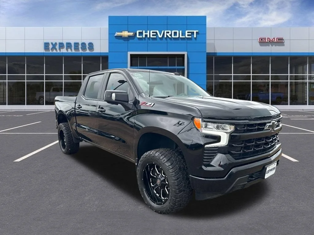 Used 2023 Black Chevrolet RST image 1