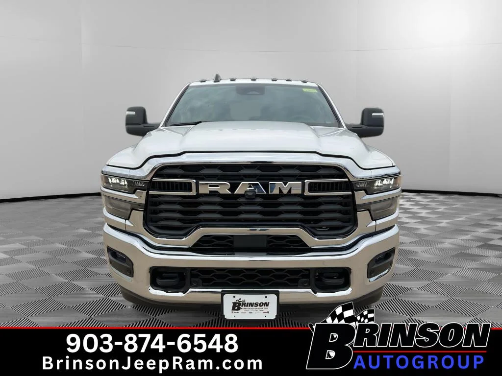 New 2026 Bright White Clear-Coat Exterior Paint RAM Tradesman image 2