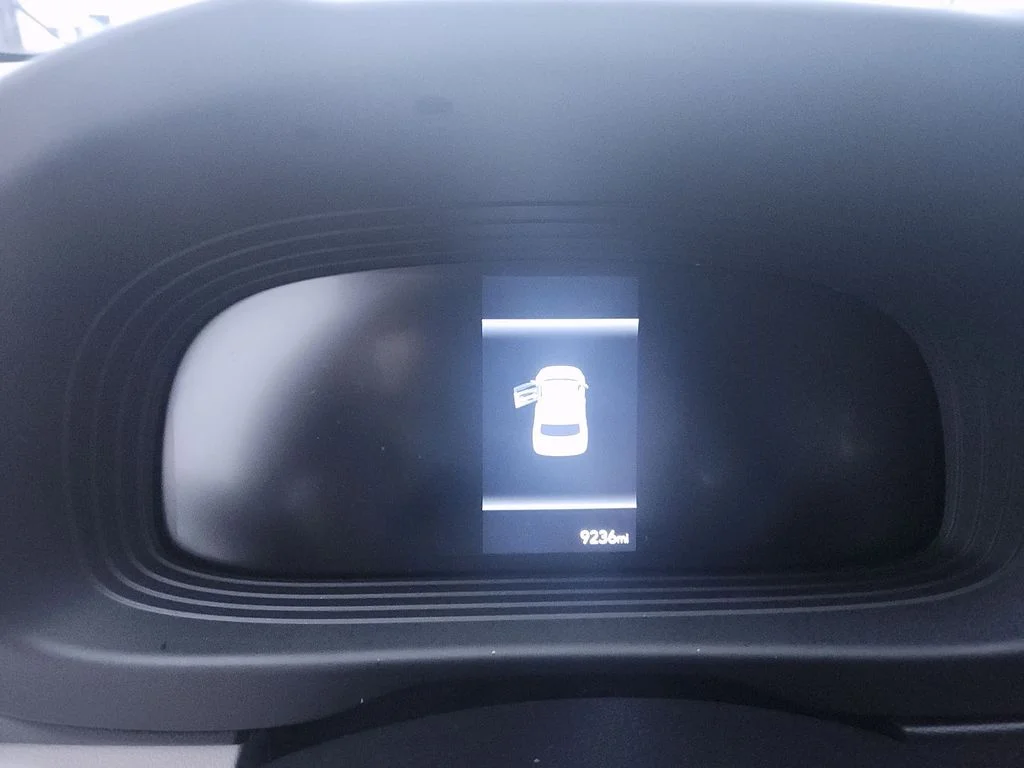 Used 2025 Blue Hyundai SEL image 15