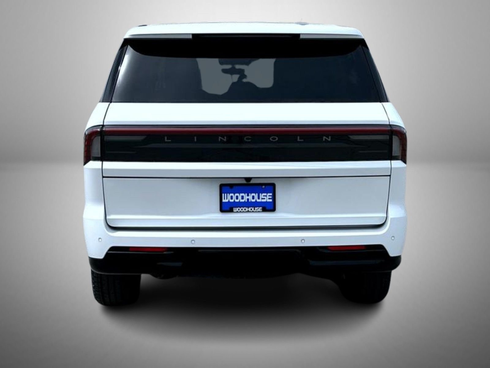 Used 2025 White Lincoln Reserve image 6
