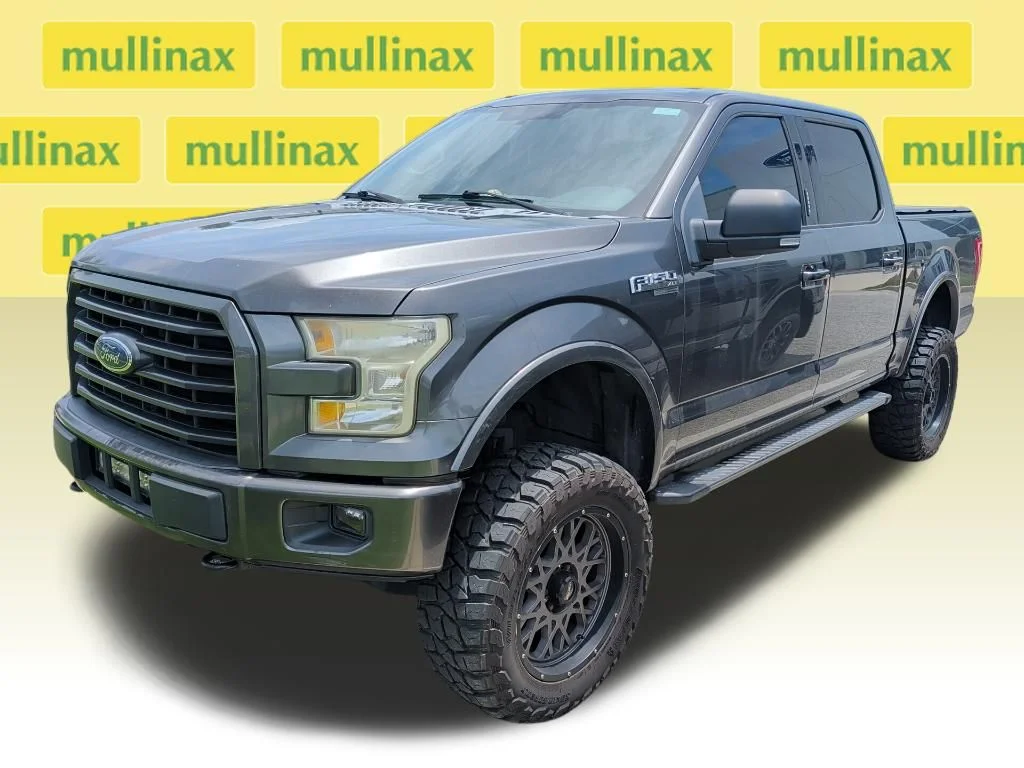 Used 2015 Gray Ford XLT image 4