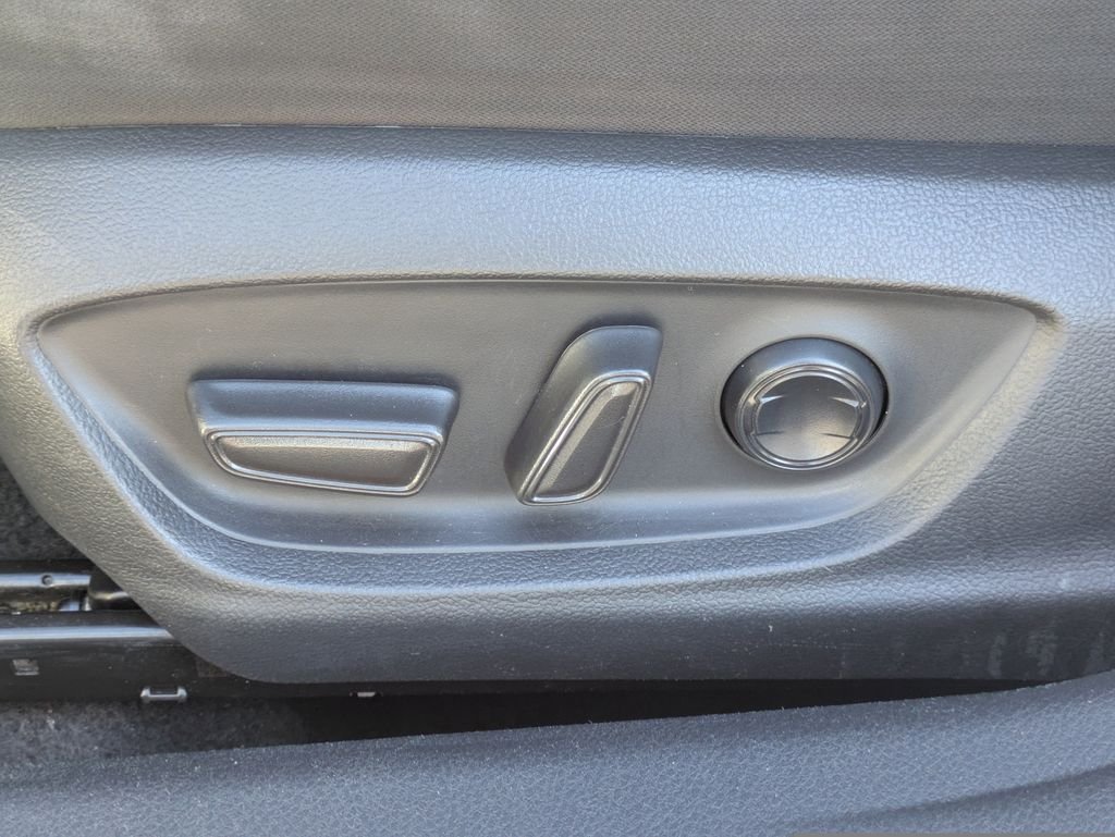 Used 2024 White Toyota LE image 19